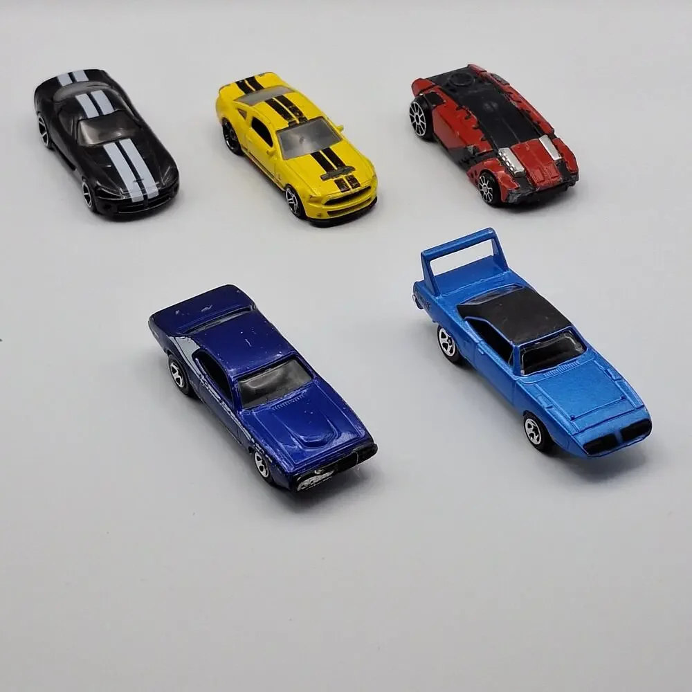 Loose Mixed Diecast Toy Car & Truck Lot 13 Pieces (Batmobile, Superbird, Muscle)